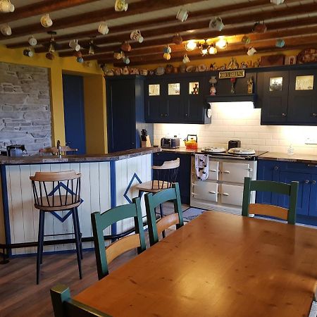 Traditional Irish Farmhouse Annascaul ภายนอก รูปภาพ